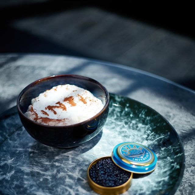 Caviar service at INTI