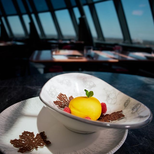 Yellow dessert presented at INTI