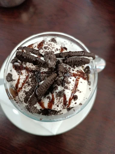 Top Rise Oreo dessert
