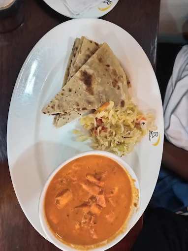 Top Rise curry and chapati